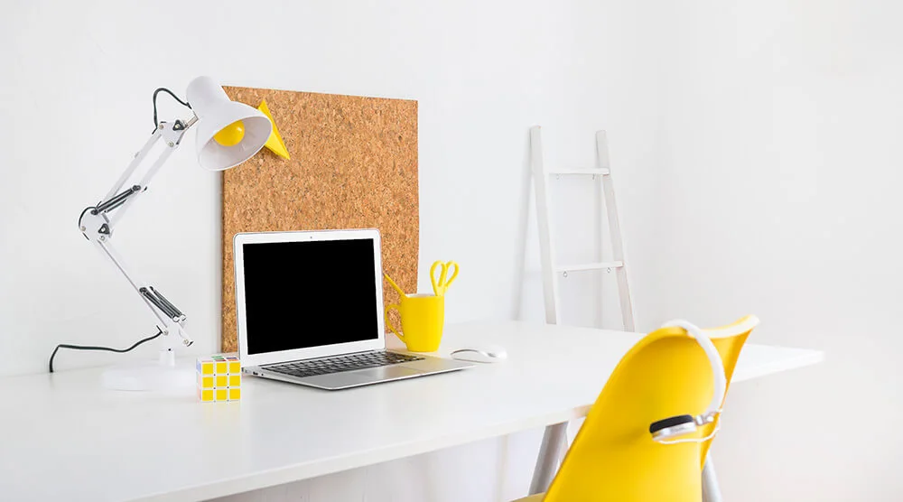 Biurko do pokoju dziecka - pomysły, akcesoria i informacje